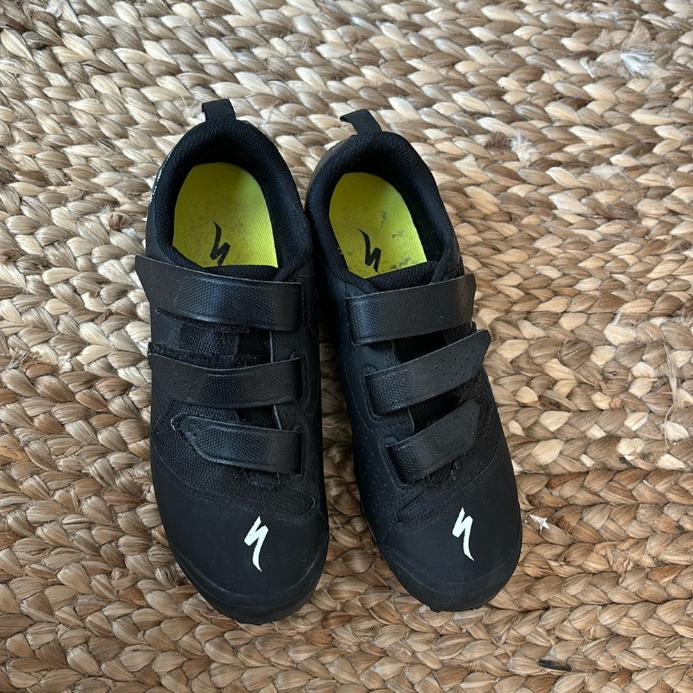 Specialized Black Cycling Shoes